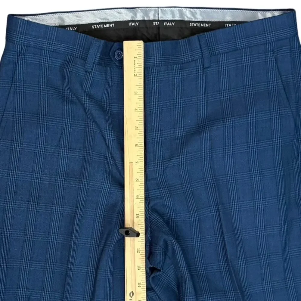 Statement navy blue